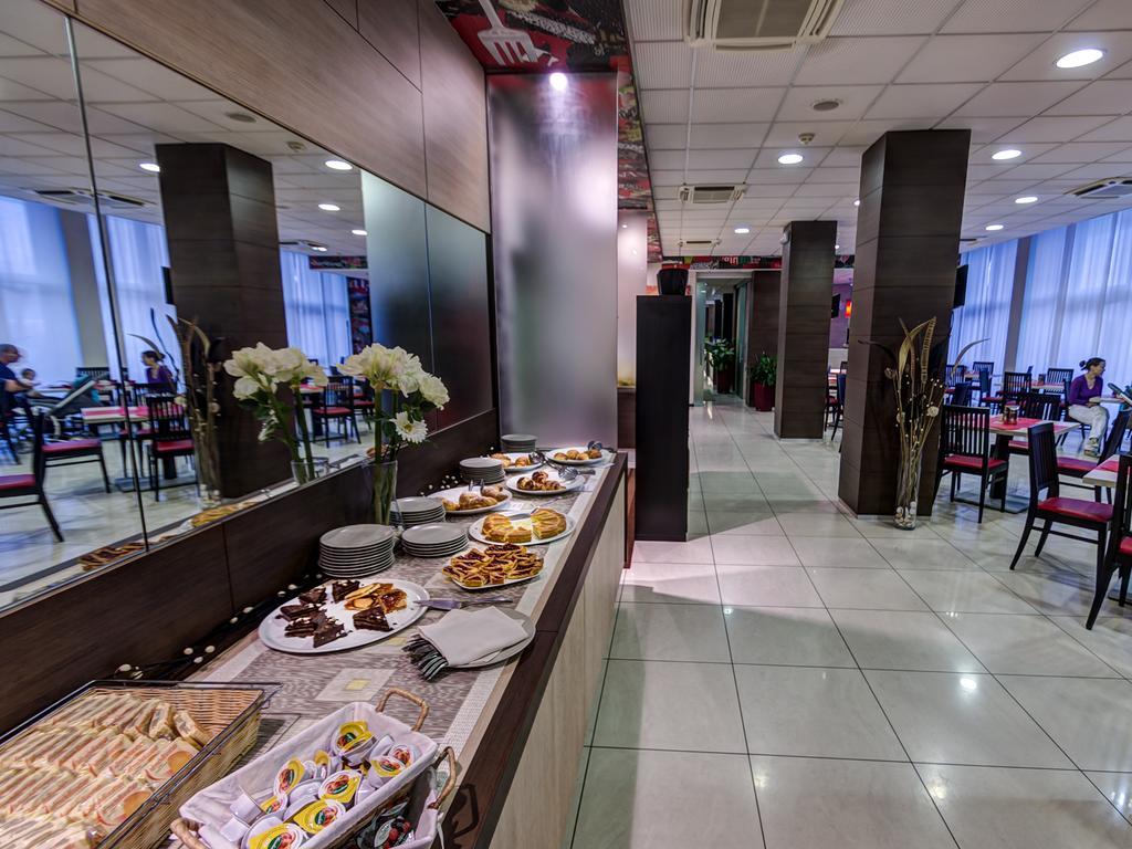 大都会酒店 罗维戈 外观 照片